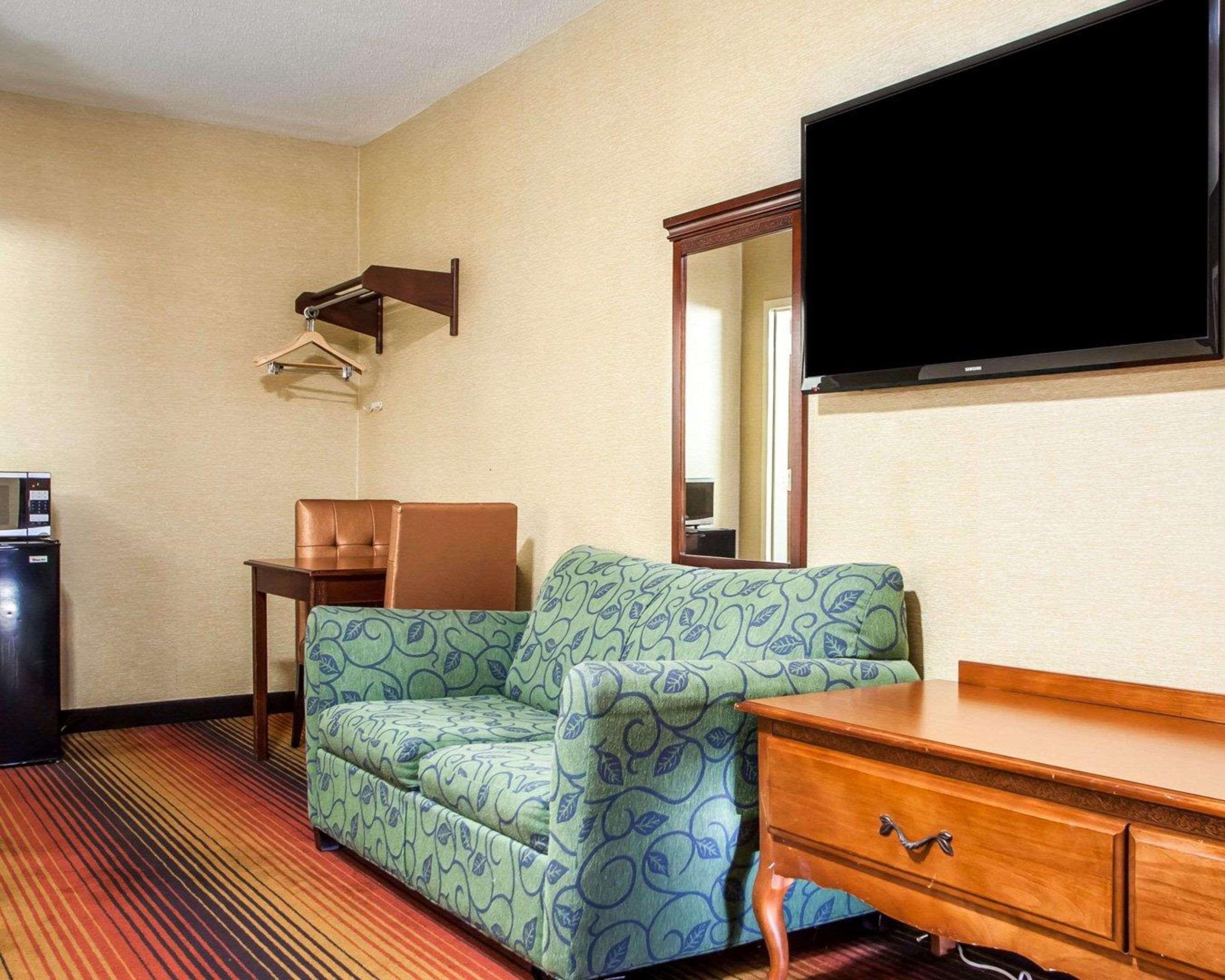 Rodeway Inn Jersey City Buitenkant foto