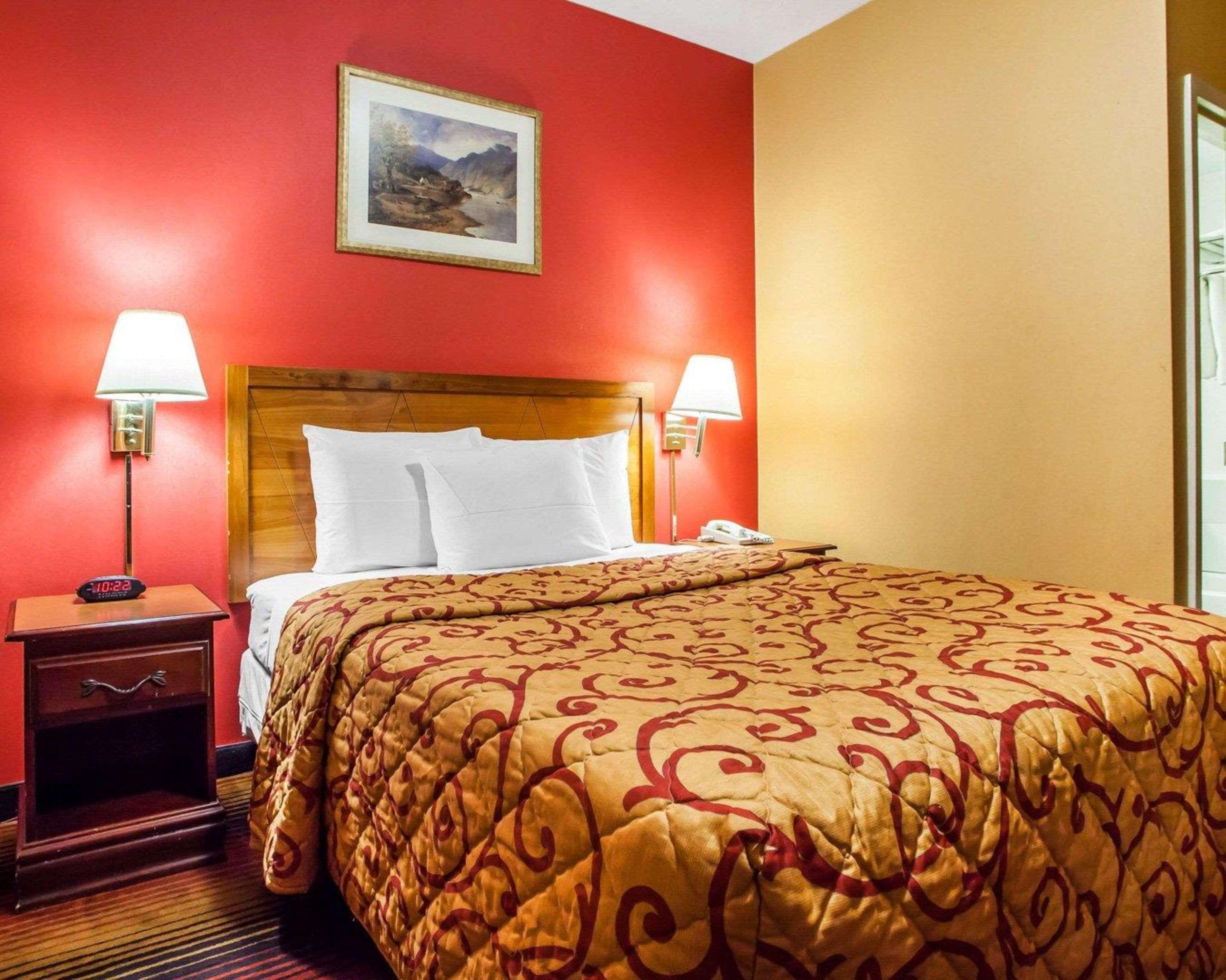 Rodeway Inn Jersey City Buitenkant foto