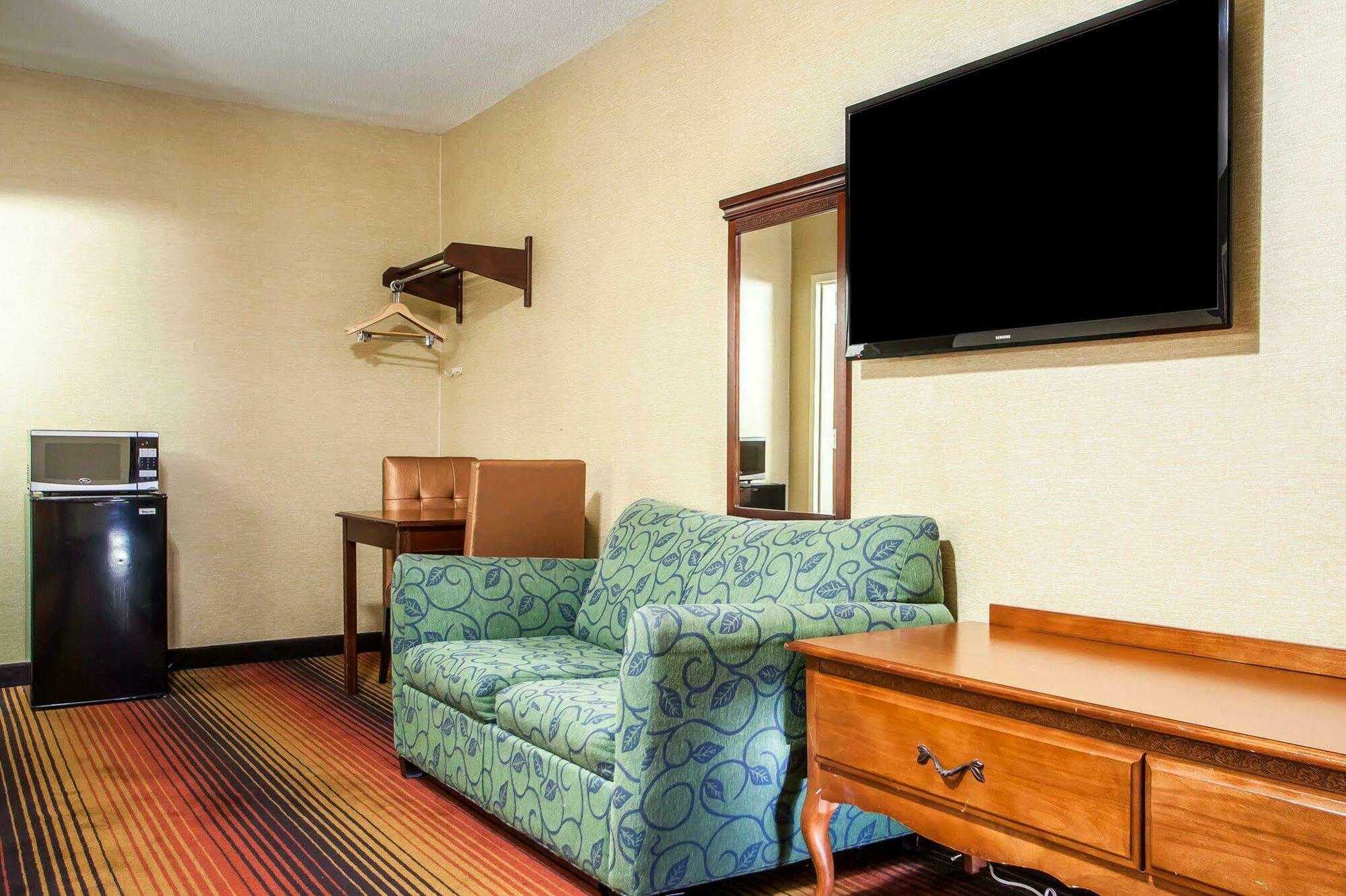 Rodeway Inn Jersey City Buitenkant foto