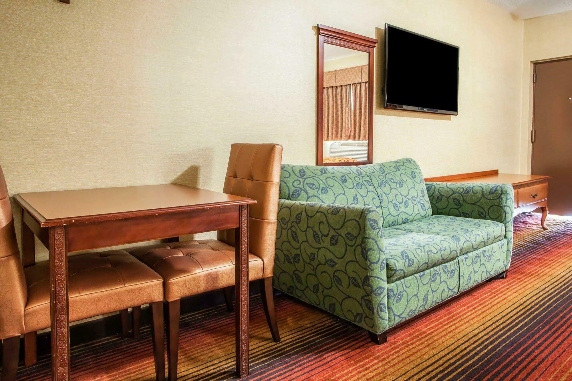 Rodeway Inn Jersey City Buitenkant foto